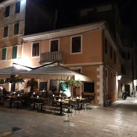 Aurelia, Old Town Apartament
